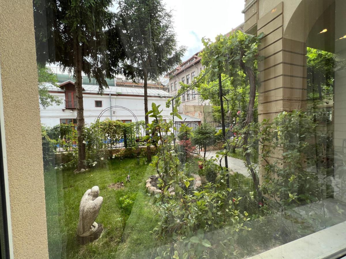 Hotel Boutique Cathedral Plaza Residences Room For Rent Downtown Βουκουρέστι Εξωτερικό φωτογραφία