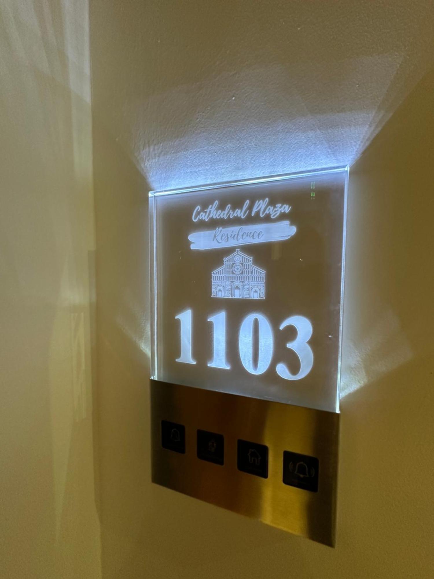 Hotel Boutique Cathedral Plaza Residences Room For Rent Downtown Βουκουρέστι Εξωτερικό φωτογραφία